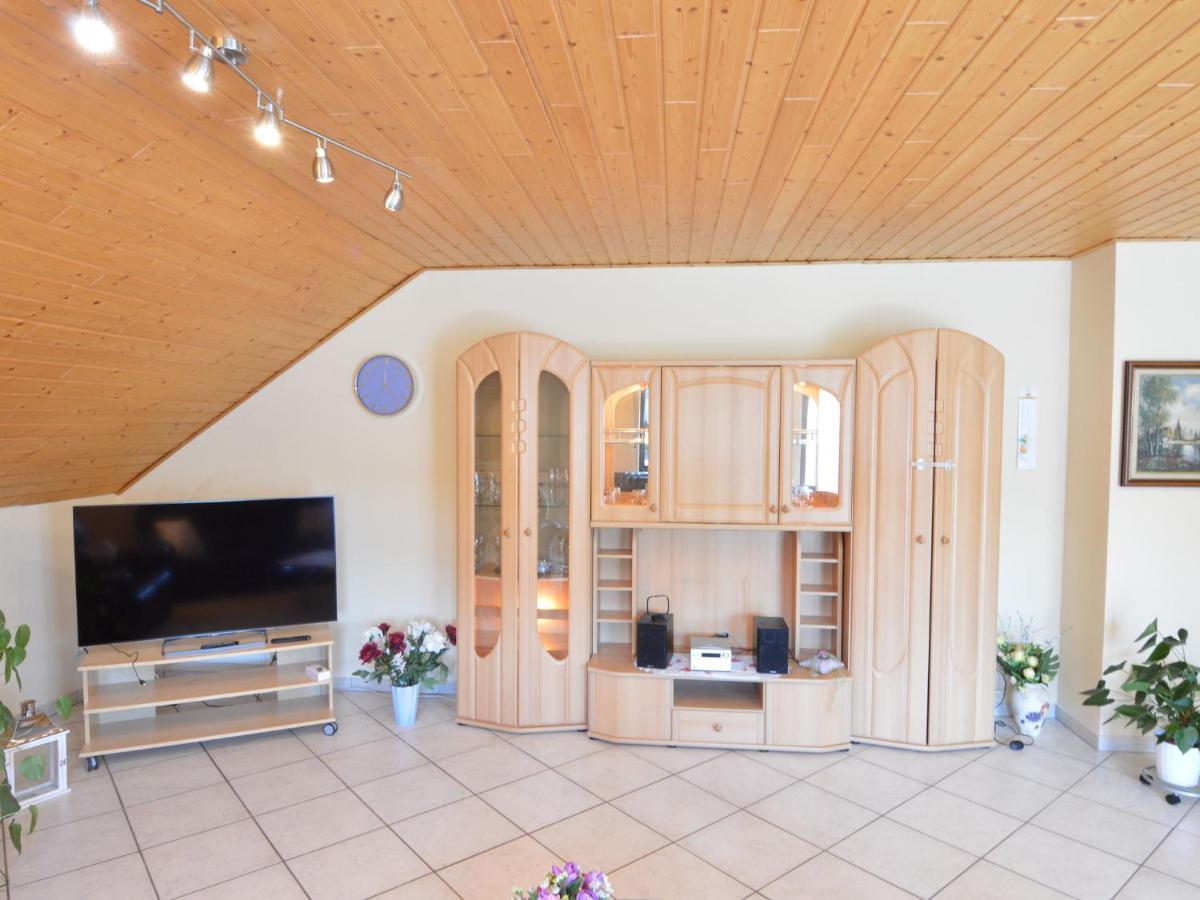 Sun Kissed Apartment In Lirstal With Garden Εξωτερικό φωτογραφία