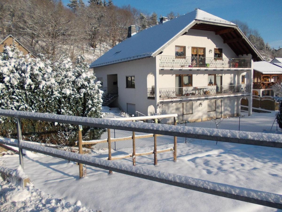 Sun Kissed Apartment In Lirstal With Garden Εξωτερικό φωτογραφία
